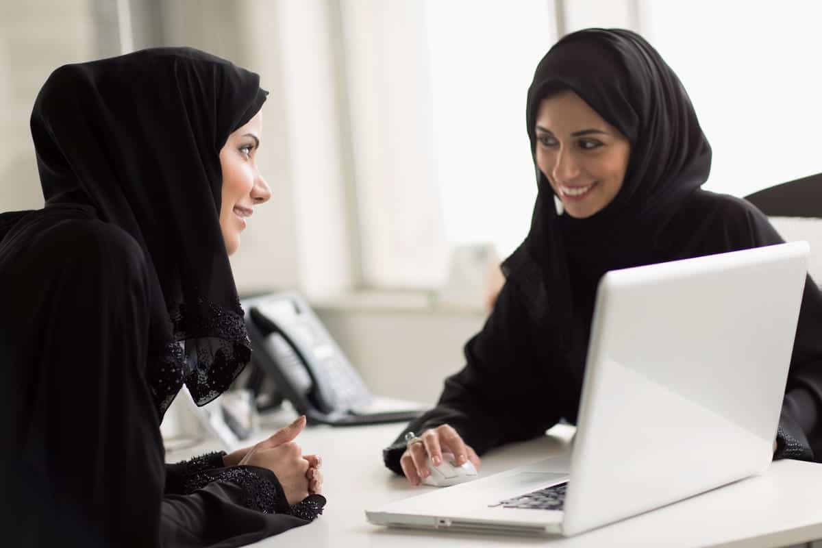 أبشر: تفتح التقديم علي وظائف مديرية الجوازات للنساء 1440 برتبة جندي.. المواعيد والشروط