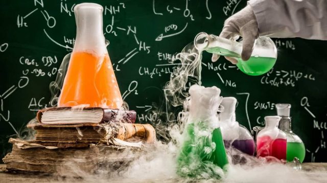 بحث عن الكيمياء العضوية
