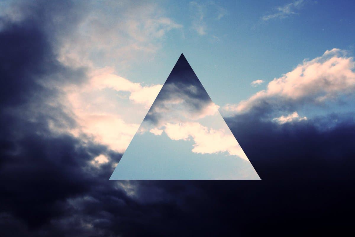 بحث عن المثلثات المتطابقة وحالات تطابقها