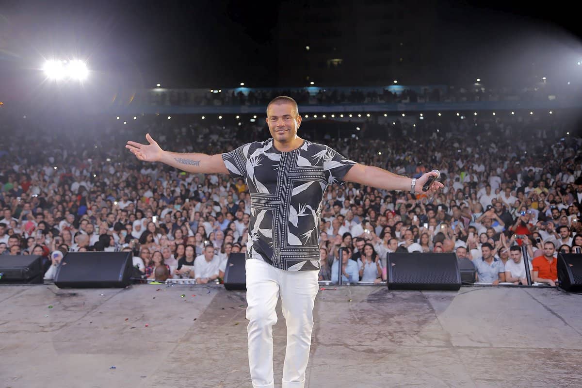 من هو الهضبة عمرو دياب