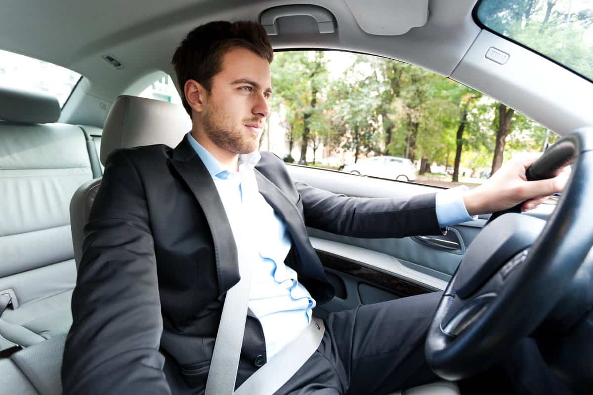 كيفية عمل تفويض قيادة سيارة من مقيم لمقيم 1445