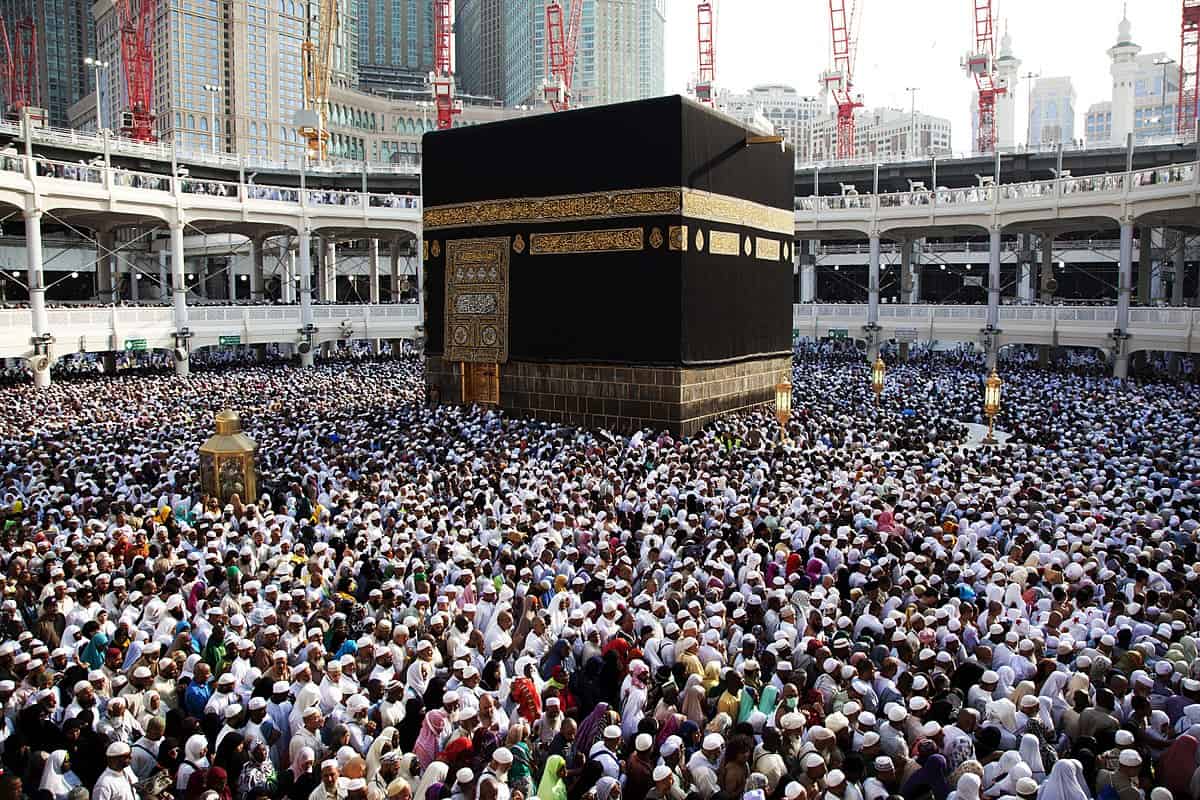 بحث عن مبطلات الحج