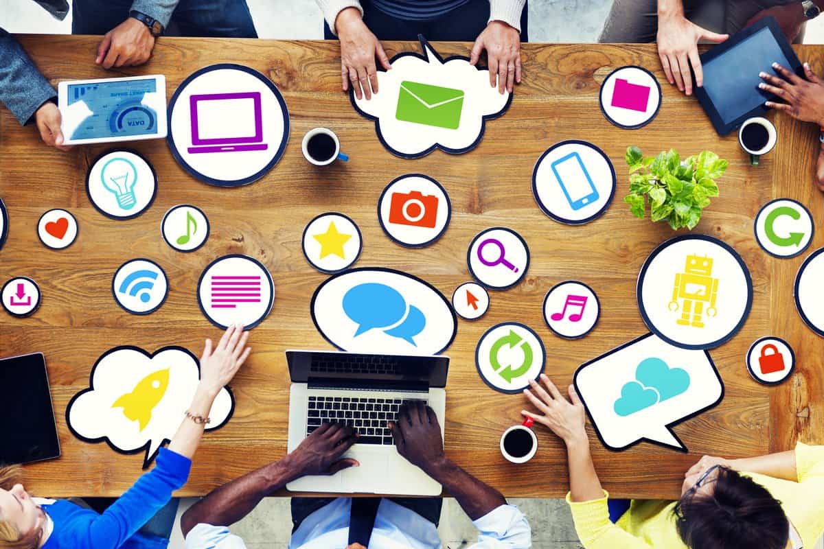 موضوع عن الاعلام