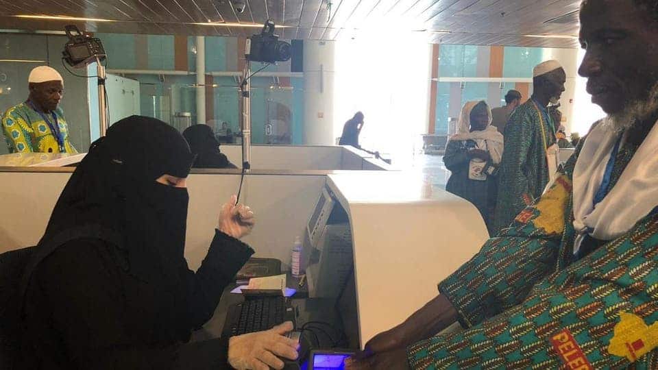 87 موظفة بالمدينة المنورة ييسرن دخول 600 ألف حاج للمملكة