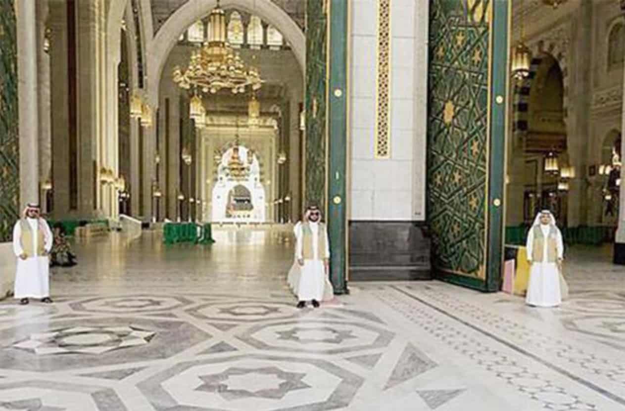 المسجد الحرام يفتح 210 بابًا أمام الحجاج