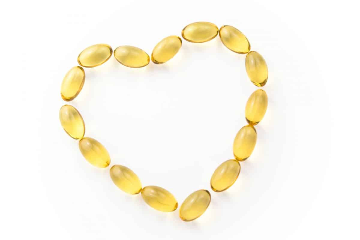 فوائد حبوب زيت السمك للصحة والجمال