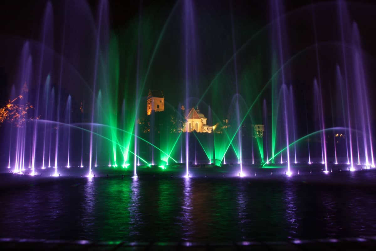 حديقة نافورة وارسو