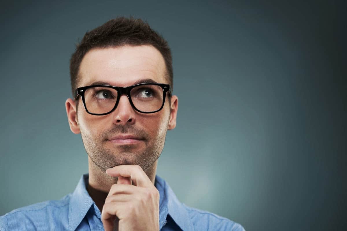 كيف أكتب حوار بين شخصين