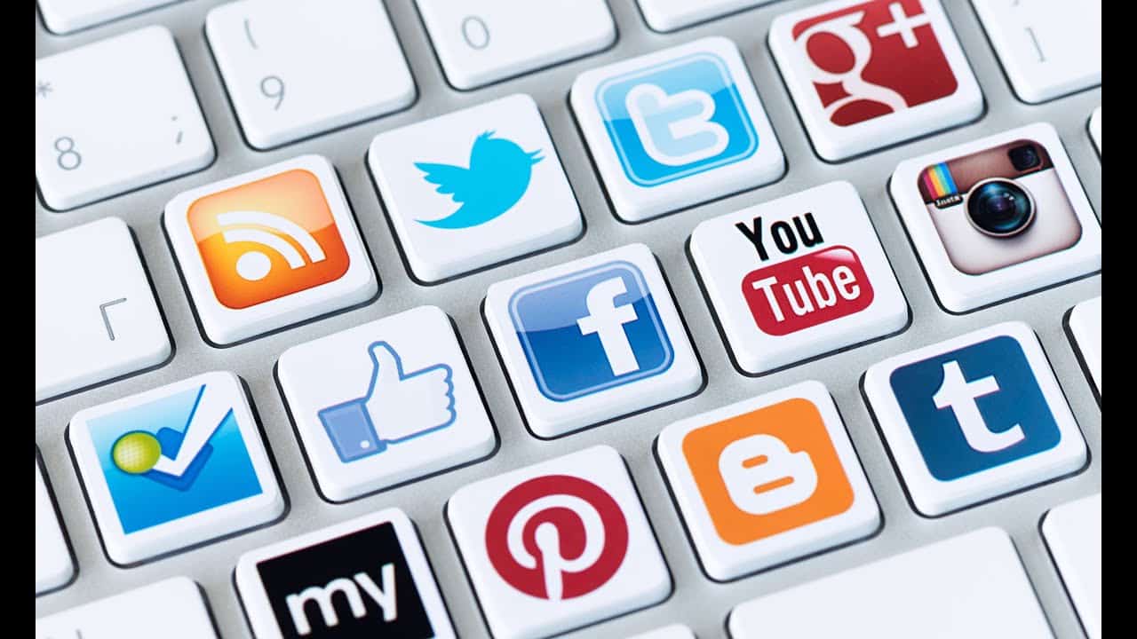 أهمية التواصل الاجتماعي