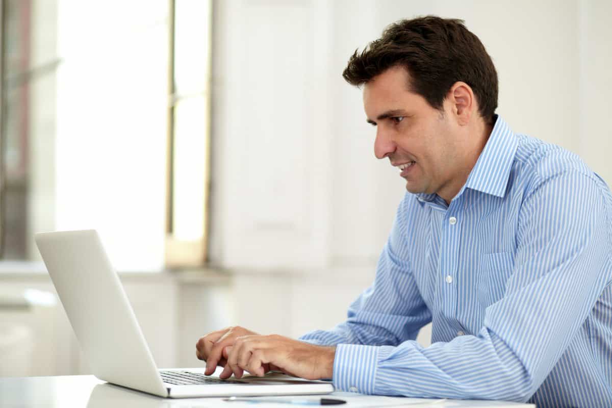 استعلام برقم الهويه في التامينات عن الإشتراكات