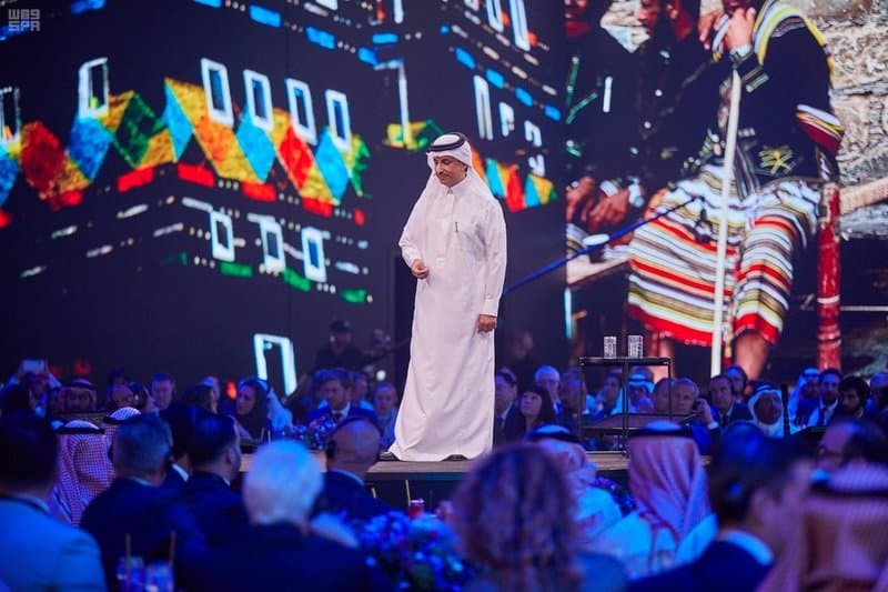 الإعلان عن التأشيرة السياحية.. يفتح أبواب السعودية أمام المستثمرين والزوار