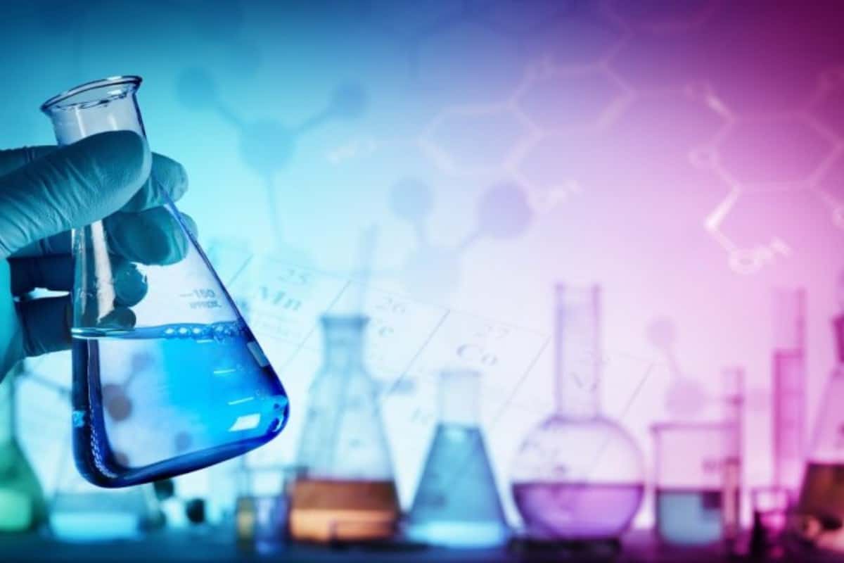 بحث عن المخاليط والمحاليل وأهم خصائصهما