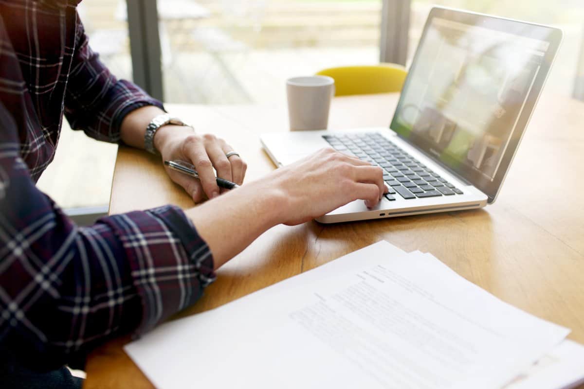 طريقة طلب تمديد بعثة لطالب مبتعث في وزارة التعليم