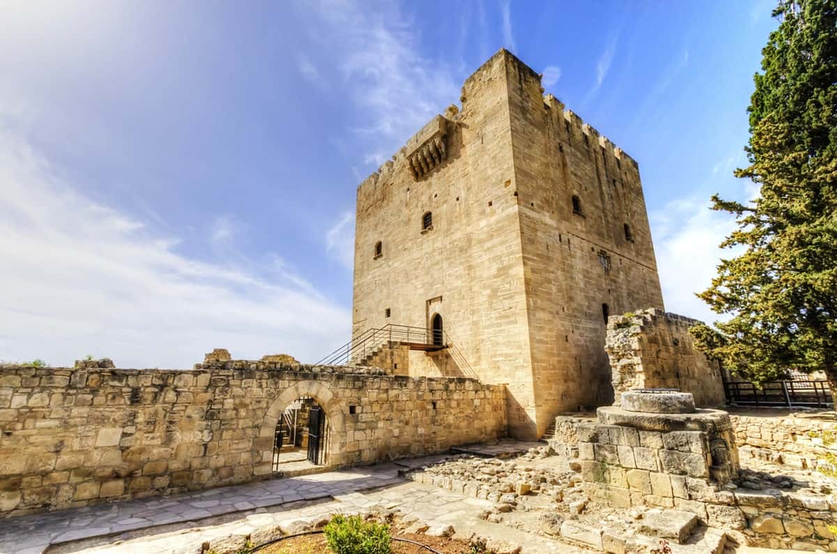قلعة ليماسول     Limassol Castle