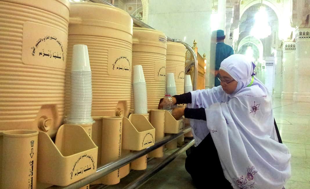 ما هي فوائد شرب ماء زمزم للصحة