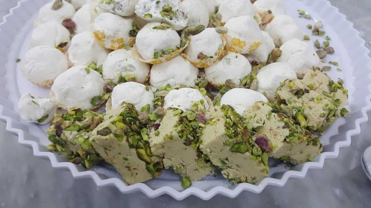 معنى المن والسلوى