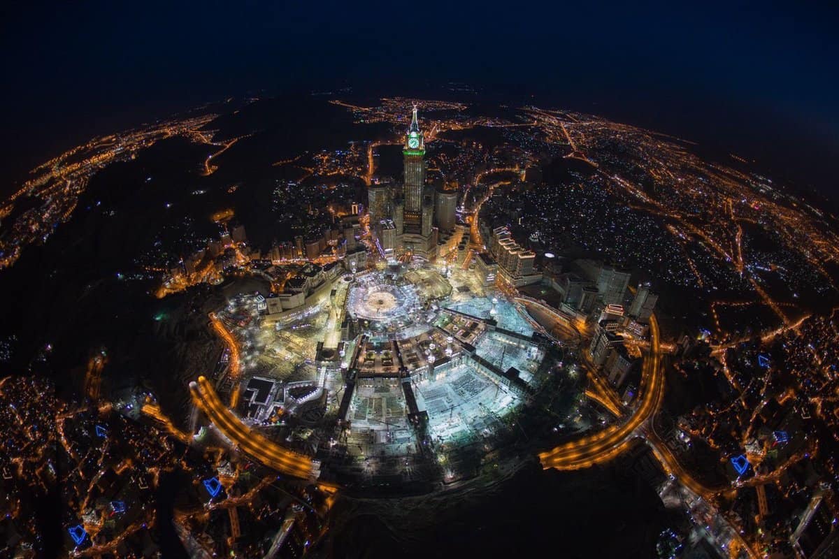 مقال عن توسعة الحرمين الشريفين شامل