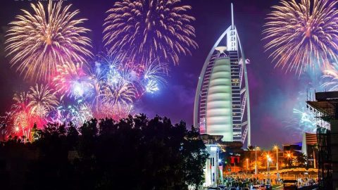 عروض واحتفالات رأس السنة الميلادية دبي