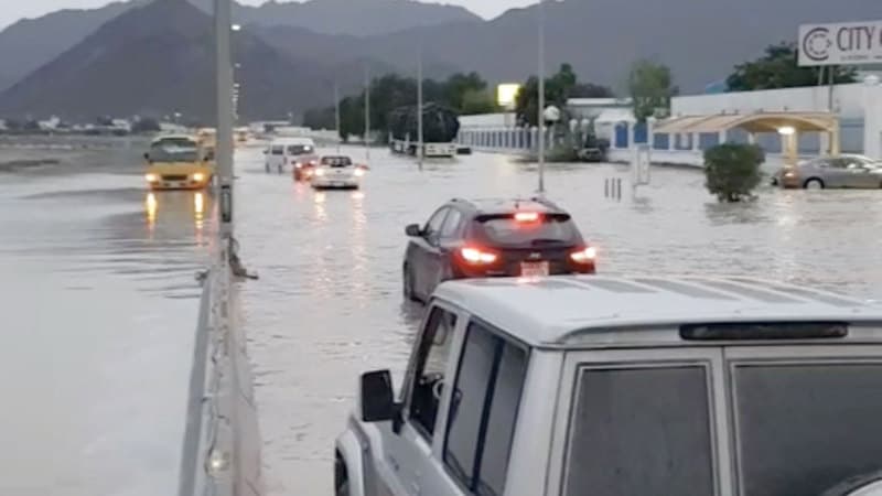الأمطار الغزيرة تتسبب في إنهاء اليوم الدراسي بمدارس في الفجيرة