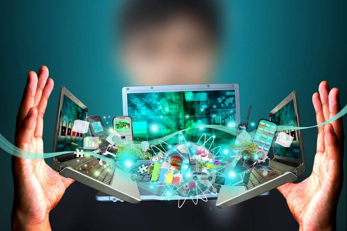 بحث عن الادوات الالكترونية ومميزاتها وسلبياتها