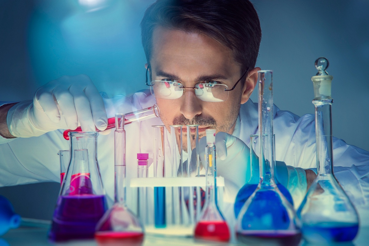 بحث عن الكيمياء اول ثانوي جاهز للطباعة pdf