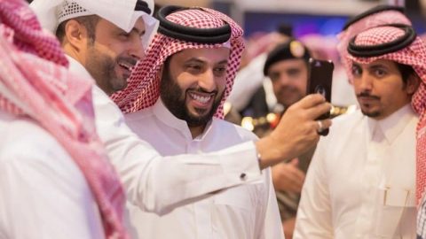 تركي آل الشيخ فخورًا بالقائمين على موسم الرياض: الله يبيّض وجوهكم
