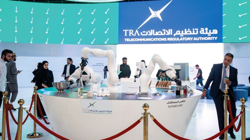 تنظيم الاتصالات تكشف عن ابتكار 3 روبوتات وتطبيق تقني جديد