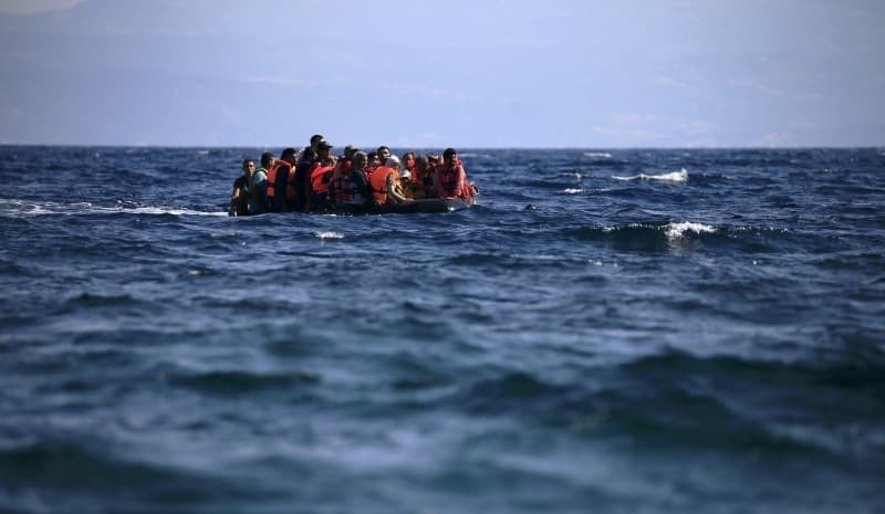 غرق 38 شخص بشرق وسط نيجيريا بعد انقلاب قارب