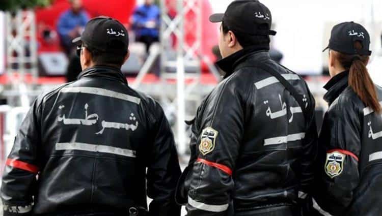 قتل سائح فرنسي وإصابة جندي في حادثة طعن شمال تونس