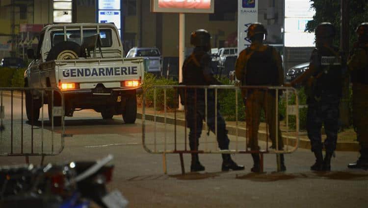 مسلحون يهجمون على موقع للتنقيب عن الذهب ببوركينا فاسو ويقتلون 20 شخصاً