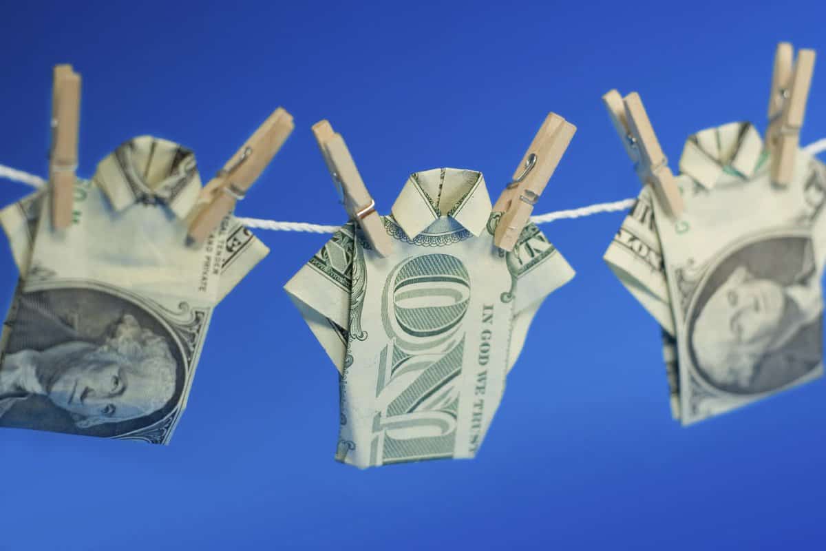 معنى غسيل الاموال