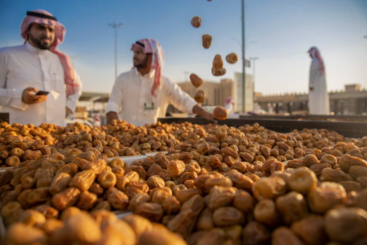 2 مليار ريال مبيعات مهرجان “تمور بريدة”