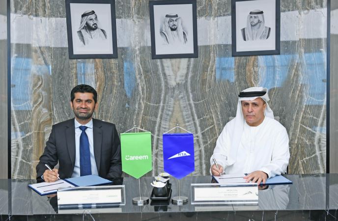 طرق دبي توقع مع كريم عقد لمدة 15 عامًا لتشغيل 3500 دراجة هوائية