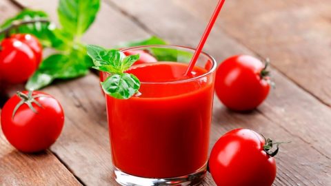 فوائد شرب الطماطم للصحة والجسم