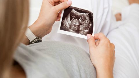 متى تنفخ الروح بالجنين