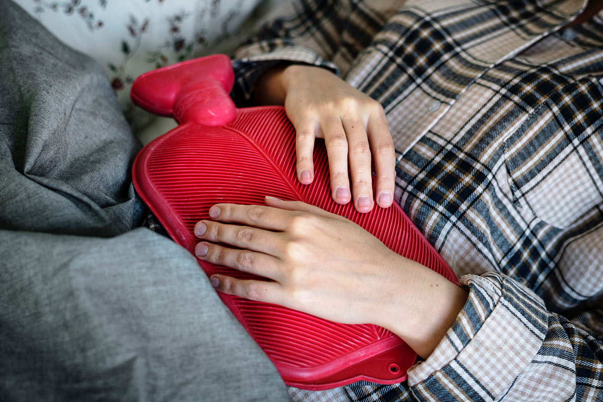 ما هو الفرق بين مغص الدورة ومغص الحمل