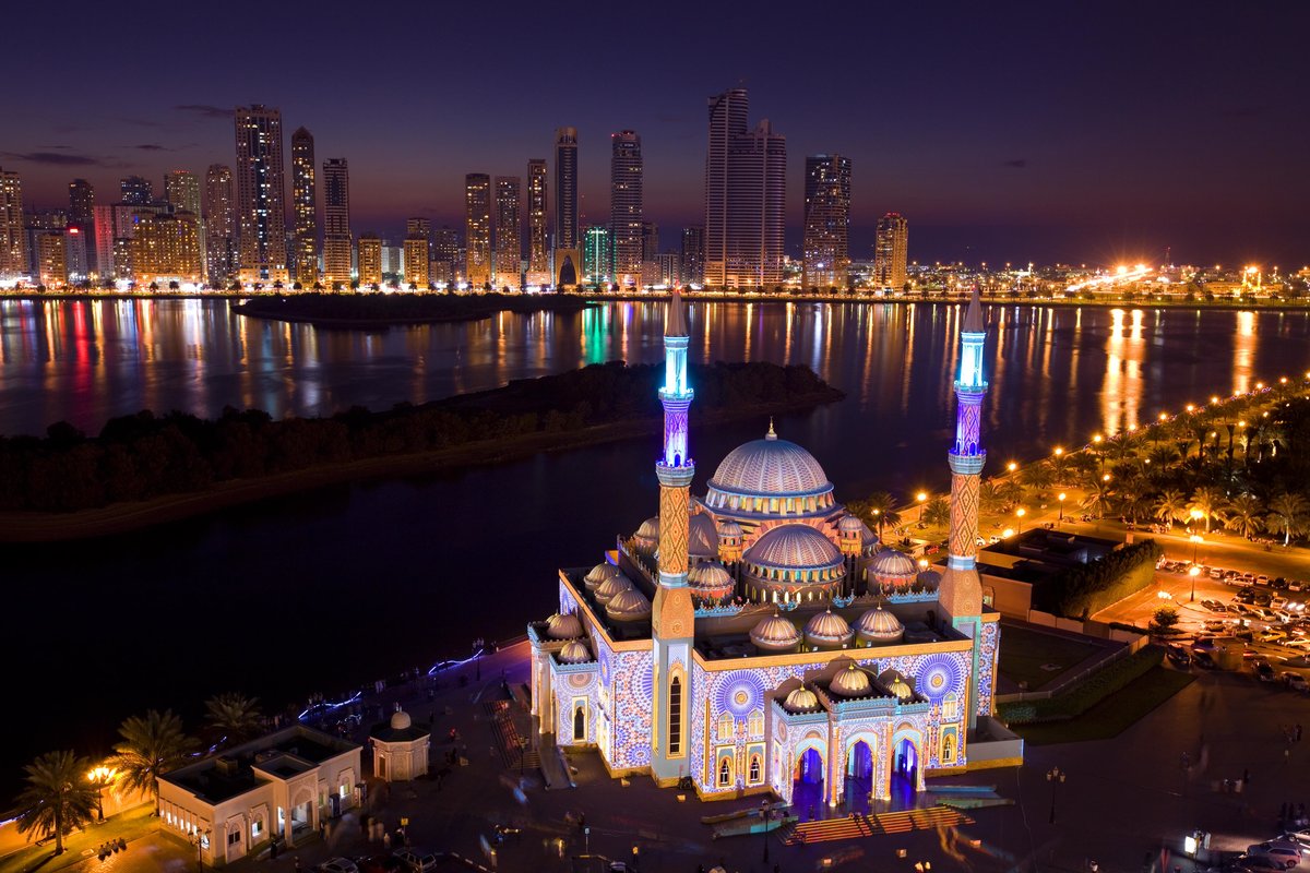 حقائق عن الشارقة