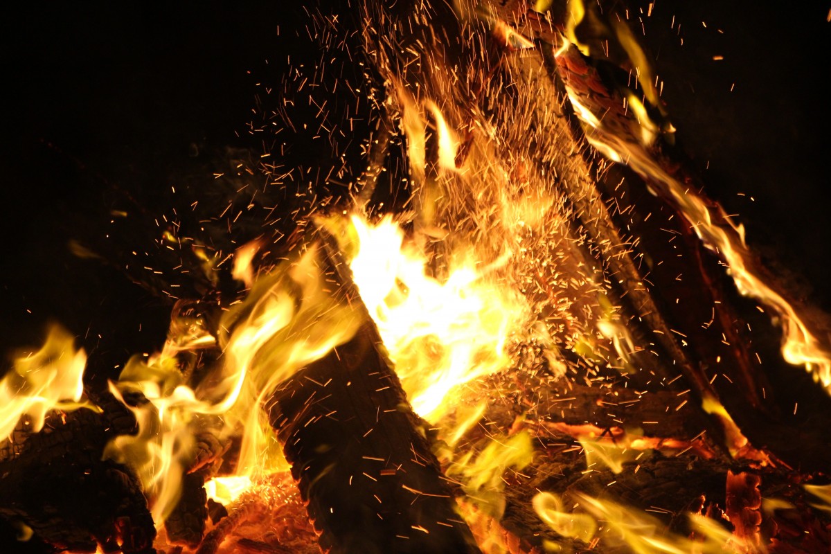 تفسير الحريق في المنام للعزباء