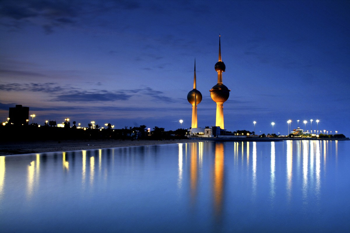 ما هو عدد سكان الكويت الان