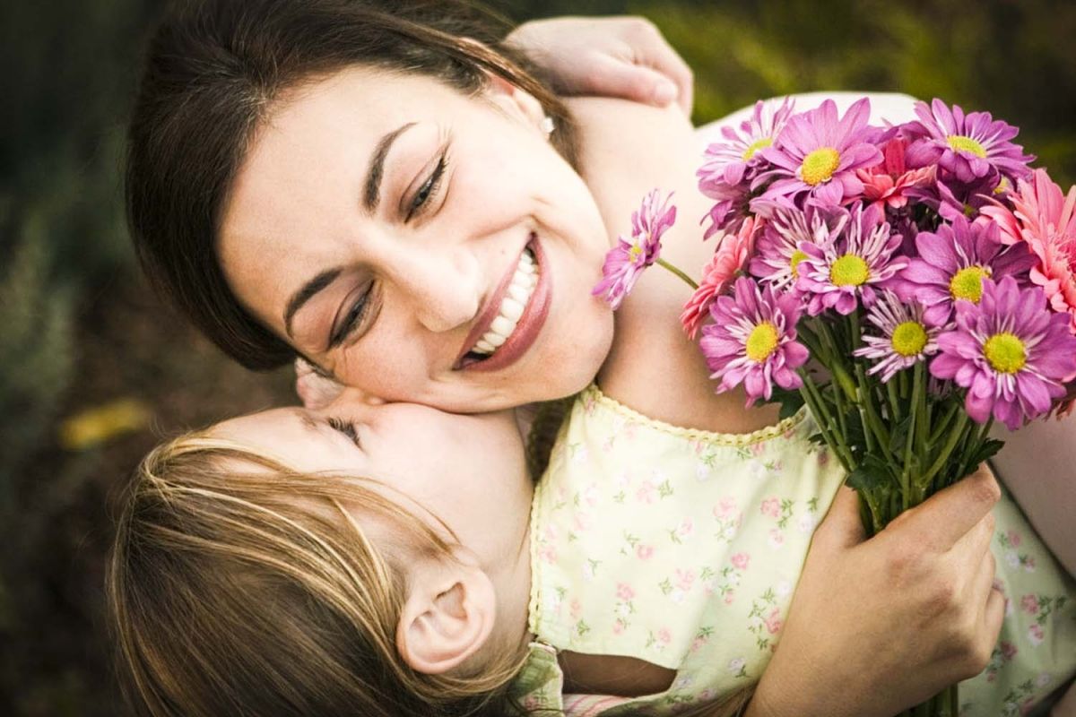 عبارات عن الام قصيرة ومؤثرة