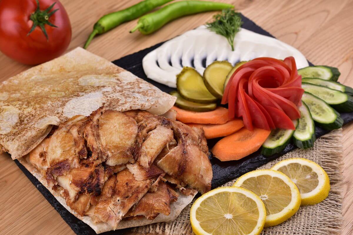 فوائد الشاورما لجسم الإنسان