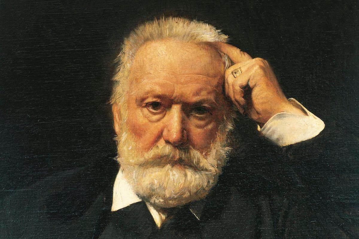 من هو فيكتور هوغو وما هي أهم انجازات Victor Hugo