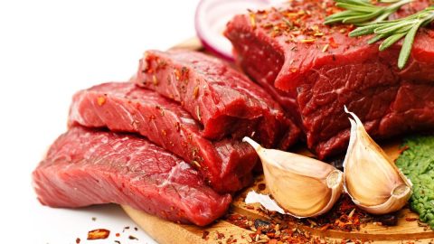 فوائد لحم الخروف لجسم الإنسان