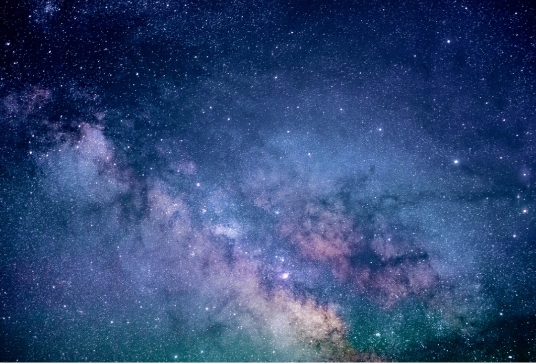 معلومات عن مذنب هالي وشكله Halley’s Comet