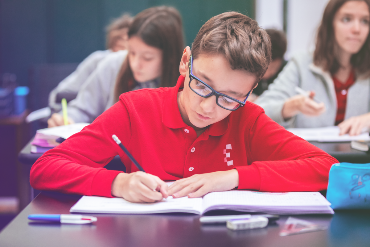 خصائص المرحلة المتوسطة