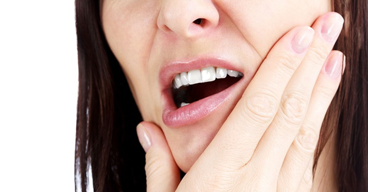 اعراض ضرس العقل السفلي والتهاب الحلق