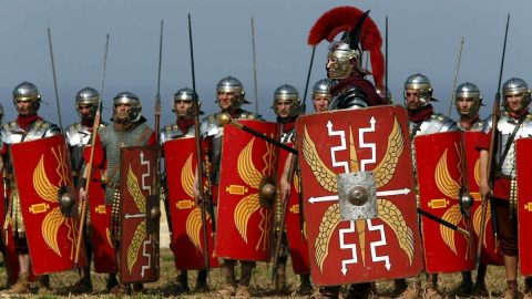 تاريخ إنشاء وسقوط الامبراطورية رومانية
