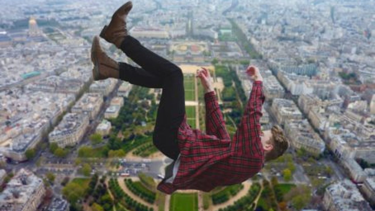 تفسير رؤية شخص يسقط في المنام لابن سيرين