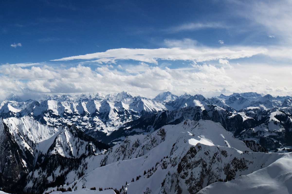 معلومات عن جبال الالب
