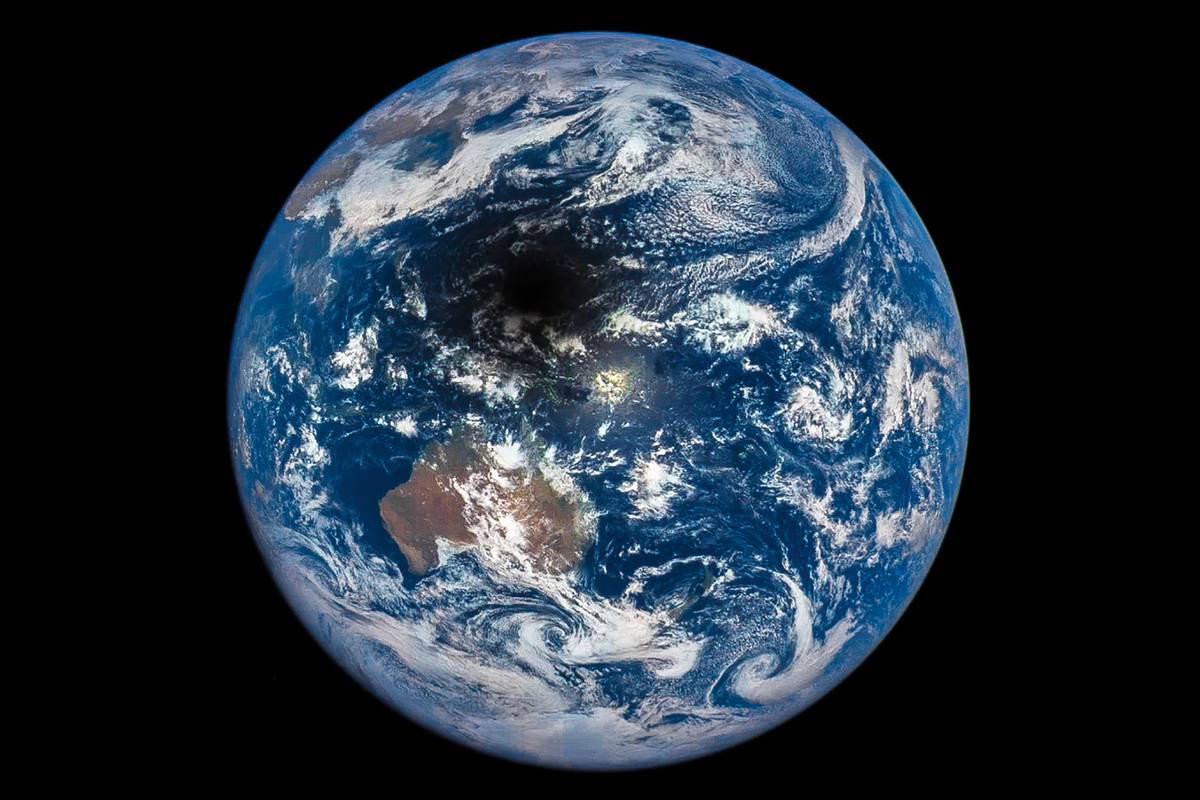 كم عمر الارض منذ خلق ادم